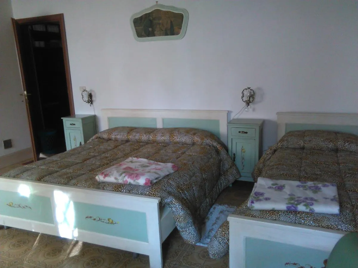 Bed and Breakfast BeB Reboglio Rolo Frühstückspension